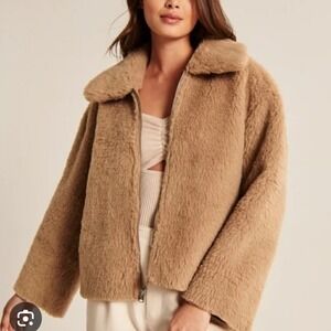 Abercrombie & Fitch Tan Teddy Jacket
